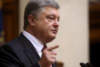 Санкции немного вправляют мозги Москве, - Порошенко