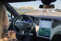 Tesla запустила Full Self-Driving: автопилот по подписке за $199 в месяц